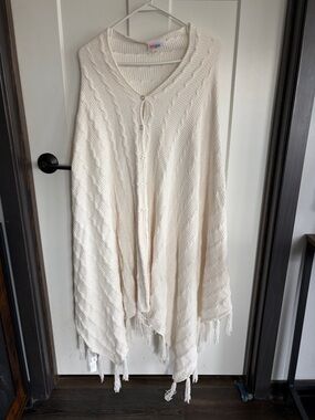 LuLaRoe Cream Button-Front Knit Poncho. Super soft material!!